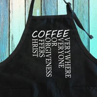 Kaffee Christus Bietet Vergebung Für Alle Überall Schürze Mit Taschen | Christs Kaffee-Liebhaber-Grillschürze-Geschenk in Voller Länge Kaffee Christus Bietet Vergebung Für Alle Überall Schürze Mit Taschen | Christs Kaffee-Liebhaber-Grillschürze-Geschenk in Voller Länge von OneTStop