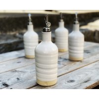 Olivenöl Flasche - Handgemachte Bauernkeramik von OneTableProject