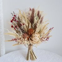 Pampas Gras Bouquet Konservierte Blumen Getrocknete Bouquet, Wohnkultur, Palm Speer, Natürliche Blume Blumenarrangement, Kleines Mittelstück von OneTreeBridal