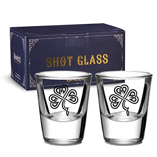Irish Gifts Schnapsgläser Set von 2 Stück – 42,5 ml Irland Geschenke für Frauen & Männer, Saint Patrick's Day Housewarming Glas Tequila, Espresso, Alkoholliebhaber Kleeblatt von Onebttl