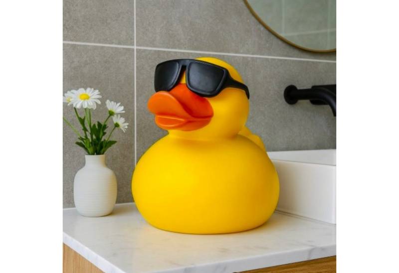 Online-Fuchs Dekofigur Quietscheente XL als Deko für das Badezimmer oder als Teichdekoration (wetterfest, 24 cm groß), aus Kunstharz (Polyresin) gefertigt - für den Innen- und Außenbereich von Online-Fuchs