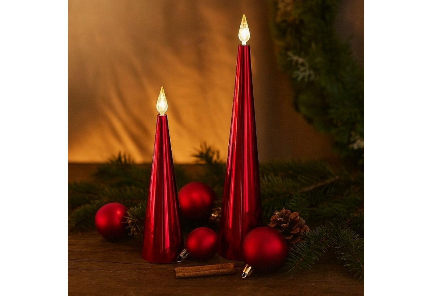 Online-Fuchs LED-Kerze 2er Set Kerzen, Stabkerzen in Kegelform inklusive 6-Stunden Timer (Rot und Grün, realistische Kerzenflamme), Deko für Herbst, Winter und Weihnachten von Online-Fuchs