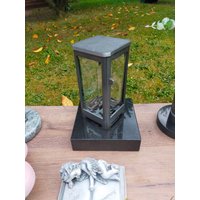 Anthrazit, Aluminium, Groß, Grablaterne, Große Türöffnung, Grablampe, Grablicht, Grabschmuck, 2 Jahre Garantie, Einzelstück Anthrazit, Aluminium, Groß, Grablaterne, Große Türöffnung, Grablampe, Grablicht, Grabschmuck, 2 Jahre Garantie, Einzelstück von Onlinehandel61