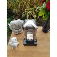 Grablaterne Aus Edelstahl Mit Granit Sockel, Grablampe, Grablicht, Gebürstet Grablaterne Aus Edelstahl Mit Granit Sockel, Grablampe, Grablicht, Gebürstet von Onlinehandel61