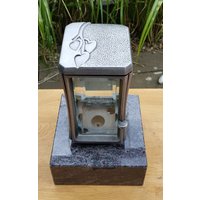 Große Grablaterne Grablampe Laterne Grableuchte Grablicht Grabschmuck Kerze in Aluminium von Onlinehandel61
