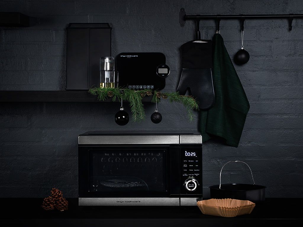 Onyx Cookware Kombi-backofen Mit Heissluftfriteuse Set Onyx Cookware Kombi-backofen Mit Heissluftfriteuse Set von Onyx Cookware