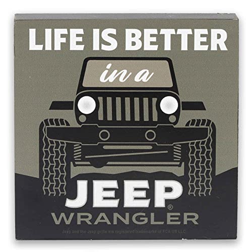Jeep Wrangler "Life Is Better" Holzblock-Dekoration – Vintage-Jeep Wrangler Dekoration – tolle Geschenkidee von Open Road Brands