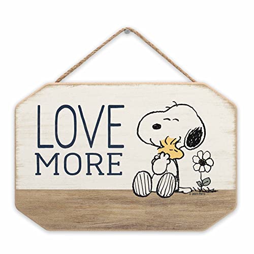 Peanuts Snoopy Love More Hängende Holz-Wanddekoration – niedliches Snoopy- und Woodstock-Schild für Heimdekoration von Open Road Brands