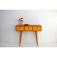 Moderner Mid Century Frisiertisch/Konsole Sideboard Mit 3 Schubladen Retro Skandinavisch Schlafzimmermöbel Modern Mid-Century Moderner Mid Century Frisiertisch/Konsole Sideboard Mit 3 Schubladen Retro Skandinavisch Schlafzimmermöbel Modern Mid-Century von OportoNordico