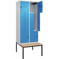 C+P Z-Spind Classic PLUS, 4 Abteile, HxBxT 2.120 x 800 x 815 mm, für Vorhängeschloss, untergebaute Bank aus Buche, lichtgrau, lichtblau von C+P