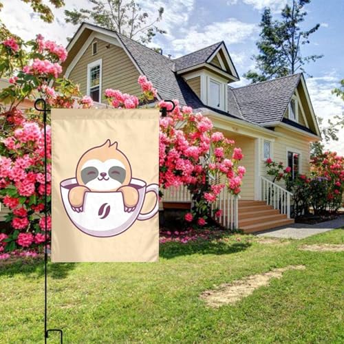 Gartenflagge mit Yoga-Faultier-Kaffee-Druck, 45 x 30 cm, doppelseitig, für den Außenbereich, Hof, Willkommensflagge, Rasenflagge, Urlaubsbanner für Terrasse, Party, Bauernhaus-Dekoration von OrcoW