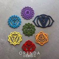 Chakra Wand Kunst Set - Lebendiges Dekor Spirituelles Wohn 7-Teiliger Wandbehang von OrendaDesignCo