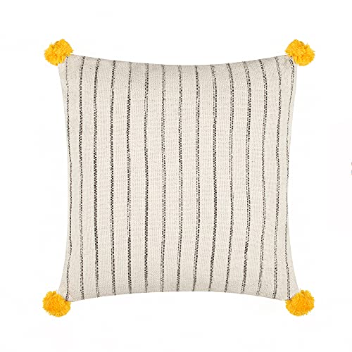 Kissen Stripe-A Yellow von Oresteluchetta