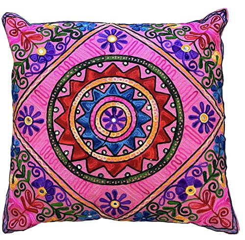 Handgefertigte 60 x 60 cm dekorative Kaschmiri Suzani Mandala Kissenbezüge Baumwolle Pailletten Spiegel bestickt Boho Home Decor, indisches Yoga Takiya, Outdoor | Indoor 61 x 61 cm Fall vegan von Original Kikan