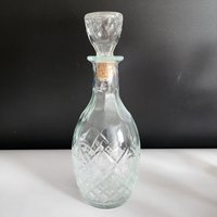 Mid Century Glas Schnaps Karaffe, 1967 Londoner Weingut Sammlerstück Mid Century Glas Schnaps Karaffe, 1967 Londoner Weingut Sammlerstück von OriginalVintageGypsy