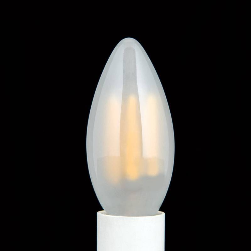 LED-Leuchtmittel E14 C35, matt, 6W, 2.700 K, 720 lm, dimmbar von Orion