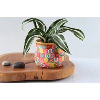 Millefiori Polymer Clay Übertopf Farbenfroher Keramik Pflanztopf Mit Drainage Millefiori Polymer Clay Übertopf Farbenfroher Keramik Pflanztopf Mit Drainage von OrlyRabinowitz