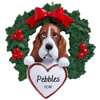 Basset Hound Hund Im Weihnachtskranz Personalisierte Verzierung - Hand Weihnachtsverzierung von Ornaments247