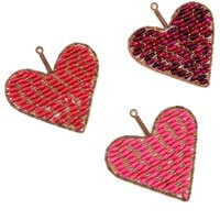 Herz-Perlenverzierung in Den Farben Des Valentinsgrußes - Fair Trade, Handgefertigt Uganda Herz-Perlenverzierung in Den Farben Des Valentinsgrußes - Fair Trade, Handgefertigt Uganda von Ornaments4Orphans