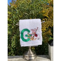 Gesticktes Schweinchen Handtuch Personalisiertes G Monogramm, Herbst Dekor von OrnersCreations