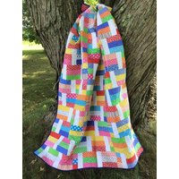 Erleben Sie Die Freude An Quilts Mit Unserem Super Lustigen Primär-Regenbogen-Überwurf-Quilt - Ein Originelles Design Für Ein Modernes Und von OrphanQuiltsAndMore