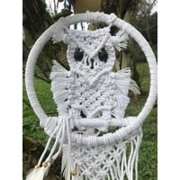 Makramee Wandbehang Eule Boho Boho Naturweiß von OscarsCave