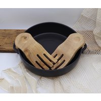 Runde Keramik Auflaufform 26, 5 cm, Hergestellt Aus Weißem Ton Mit Mattschwarzer Glasur von OsnatPotteryStudio