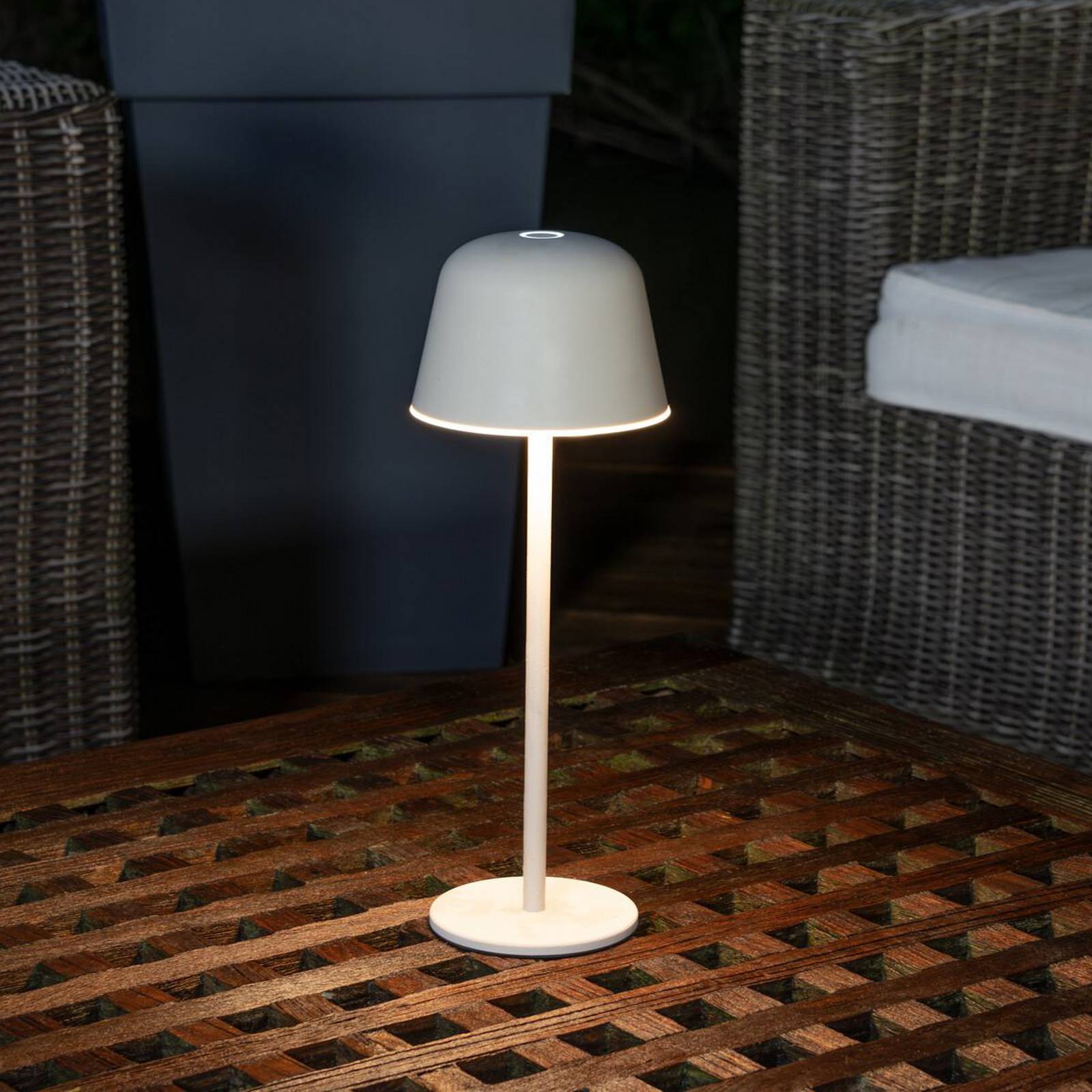 OSRAM LED-Akku-Tischlampe ENDURA STYLE, beige 30 cm IP44 CCT OSRAM LED-Akku-Tischlampe ENDURA STYLE, beige 30 cm IP44 CCT von Osram