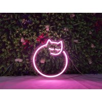 Mini Katze Leuchtreklame Benutzerdefinierte Led-Neonlicht Geschnittene Wanddeko Name Neonschild Neonlicht-Zeichen Anime Logo-Zeichen von Ossyneon