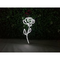 Muttertagsgeschenk, Benutzerdefinierte Blumen-Leuchtreklame, Geschenk Für Sie, Personalisiertes Geschenk, Wohndekor, Wanddekor, Mutter Großmutter von Ossyneon