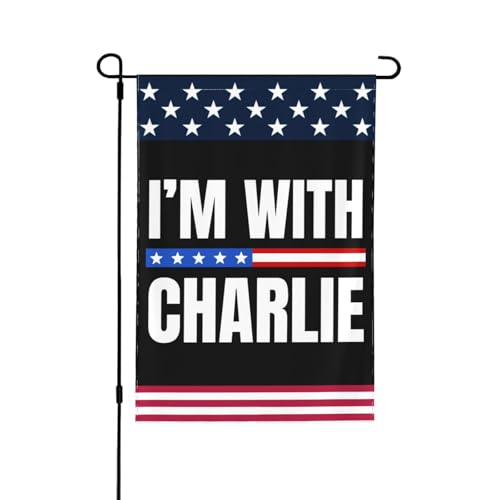 I'M With Charlie-Flagge, Memorial Kirk Justice For Charlie, 12 x 18 Gartenbanner, doppelseitige Flagge für Hof und Rasen, keine Fahnenstange I'M With Charlie-Flagge, Memorial Kirk Justice For Charlie, 12 x 18 Gartenbanner, doppelseitige Flagge für Hof und Rasen, keine Fahnenstange von Oudrspo