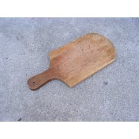 Antikes Holz Schneidebrett 1920Er Jahre Primitive Käsebrett Ländlichen Hackbrett Vintage Brotbrett Metzger Block Rustikale Küche von OutlivedMemories