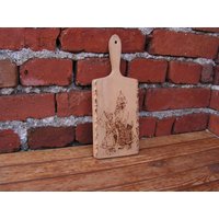 Holzbrett Pyrographie Schneidebrett Kleine Hand Geschnitzt Hackklotz Brot Gewürzbrett Metzgerei Block Käse Rustikale Küche Holzbrett Pyrographie Schneidebrett Kleine Hand Geschnitzt Hackklotz Brot Gewürzbrett Metzgerei Block Käse Rustikale Küche von OutlivedMemories