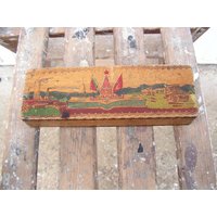 Vintage Mäppchen Stiftekästchen Aus Holz von OutlivedMemories