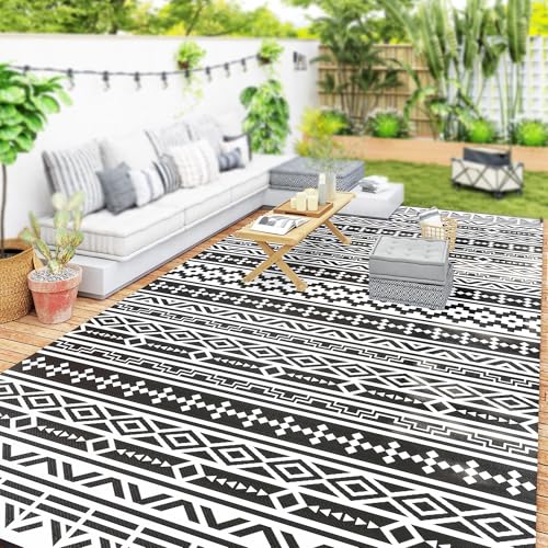 Outsunny Outdoor Teppich robuster Wetterfest Outdoorteppich, faltbar Carpet mit Boho-Style, Outdoor-Teppich für Wohnzimmer Balkon Garten Terrasse Bad Flur Küche, 548 x 274 cm Schwarz+Weiß von Outsunny