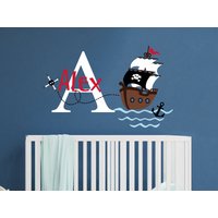 Pirat Mit Namen Kinder Wandtatko, Wanddeko, Kinderzimmer Personalisierter Namenstattat, Jungen Und Zimmer Wanddekoration von OwenWallArt