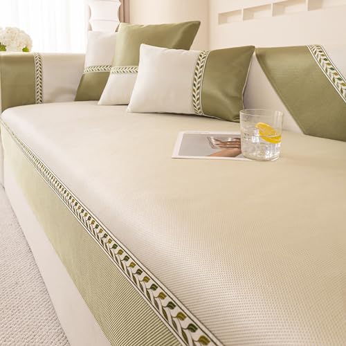 OwkHome Kühlender Sofabezug Aus Eisseide, Atmungsaktiver, Rutschfester Schonbezug for Sofagarnituren, Waschbarer Möbelschutz(Beige,110 * 180CM/43 * 71IN) von OwkHome