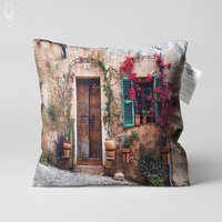 Dekorativer Kissenbezug | Haus Mit Blauem Fensterladen Doppelseitiger Druck Auf Chenille-stoff Verschiedenen Größenoptionen Oeko-Tex® von OyzShop