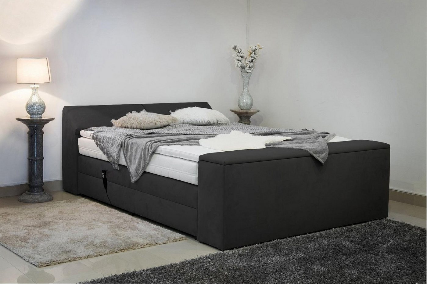 PAARA Boxspringbett Dubai elektrisch verstellbar mit Motor Stauraum, inkl. Matratze und Topper, mit einzigartigem Belüftungssystem PAARA Boxspringbett Dubai elektrisch verstellbar mit Motor Stauraum, inkl. Matratze und Topper, mit einzigartigem Belüftungssystem von PAARA