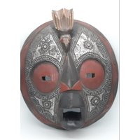 Folklore Maske/Westafrika/Moderne Wanddeko/Holz/Metall/Auffällig/Unikat Aus Afrika von PALAISdesMYSTERES