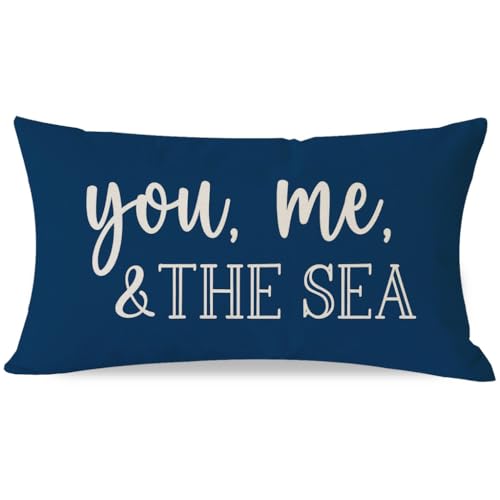 PANDICORN Sommer-/Strand-Kissenbezug, 30,5 x 50,8 cm, Sprüche "You Me and The Sea Ocean Sea Coastal Blue Outdoor Nautische Dekorationen, Lendenwirbelsäule", dekorativer Kissenbezug für Zuhause, PANDICORN Sommer-/Strand-Kissenbezug, 30,5 x 50,8 cm, Sprüche "You Me and The Sea Ocean Sea Coastal Blue Outdoor Nautische Dekorationen, Lendenwirbelsäule", dekorativer Kissenbezug für Zuhause, von PANDICORN