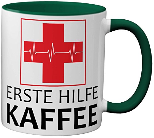 PAPAYANA - 1075 - ERSTE-Hilfe-Kaffee - Beidseitig Bedruckte Tasse 325ml 11oz - Große Farbauswahl - Grün von PAPAYANA
