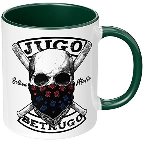 PAPAYANA - Jugo Betrugo - Beidseitig Bedruckte Keramik-Tasse 325ml 11oz - Große Farbauswahl - Grün von PAPAYANA