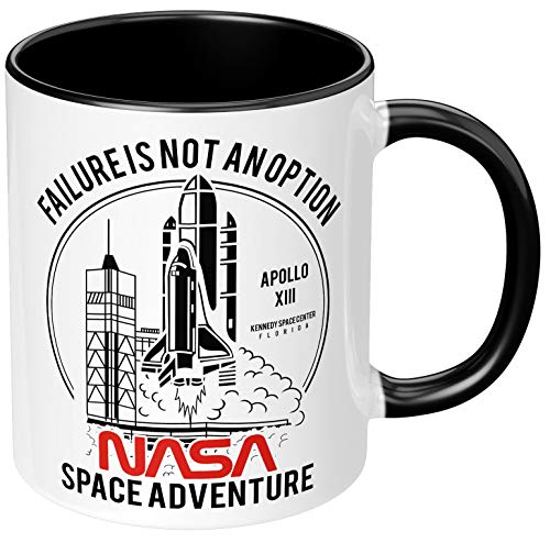 PAPAYANA - NASA Space Adventure - Beidseitig Bedruckte Keramik-Tasse 325ml 11oz - Große Farbauswahl - Schwarz von PAPAYANA