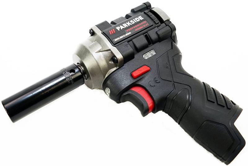 PARKSIDE PERFORMANCE® Akku-Schlagschrauber 12V ½" Akku Drehschlagschrauber PPDSSA 12 im Transportkoffer, 2700 U/min, 300 Nm von PARKSIDE PERFORMANCE®