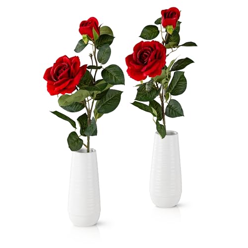 PASCH® 2er Set Rote Kunstrosen in weißen Keramikvasen (46cm): Elegante künstliche Rosen Deko | Rote Rosen künstlich | Kunstblumen im Topf | Deko Rosen | Künstliche Blumen im Topf | Kunstrosen rot von PASCH