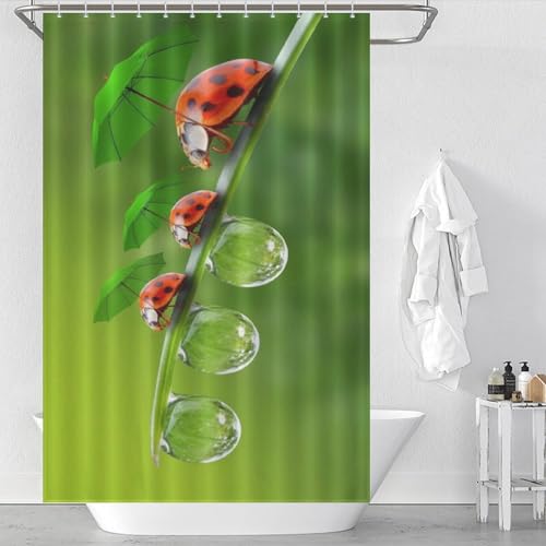 PAZZK Marienkäfer Duschvorhang Badvorhang Aus Polyester Stoff Waschbar Bad Vorhang Mit 12 Duschvorhangringe Wasserdicht Für Badewanne Und Bad 48x72Inch（122x183cm） von PAZZK
