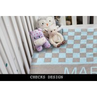 Personalisierte Babydecke - "Checks" Design 4 Größen. 100% Baumwoll- Strickdecke von PBSGiftsAndPrints