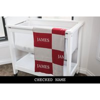 Personalisierte Babydecke - Namen Design 4 Größen. 100% Baumwoll- Strickdecke von PBSGiftsAndPrints