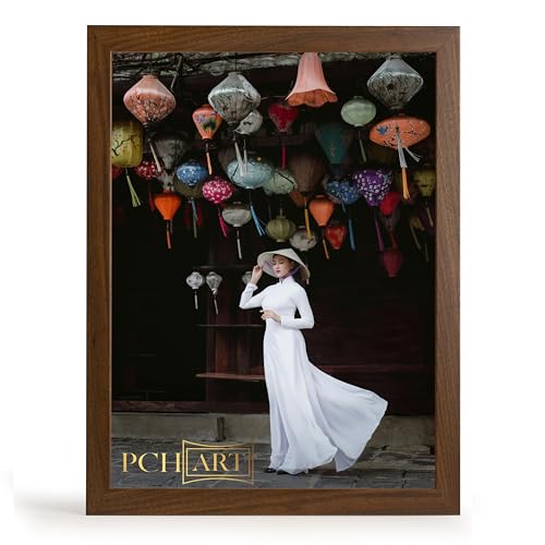 PCH[art] Bilderrahmen 'Aliyah' | Farbe: Wallnuss | Größe: 50x70 | 30mm Rahmenleiste im cleanen & trendigen Design von PCH[art]